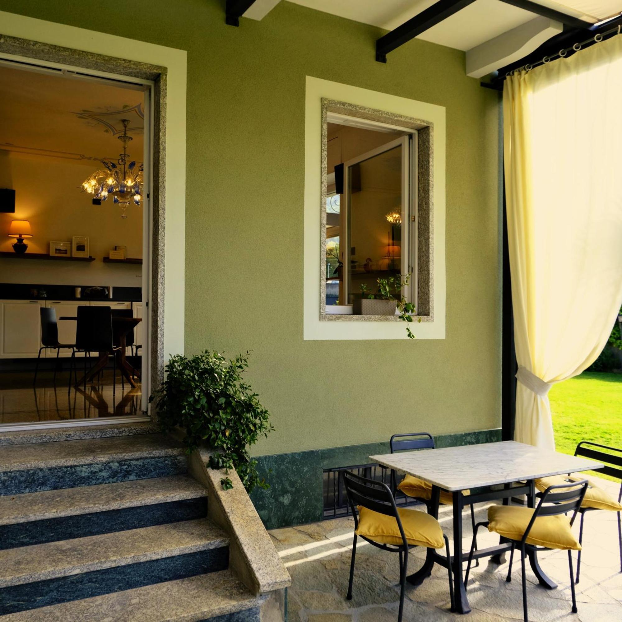 Residenza Laurum B&B Mandello del Lario Exterior foto