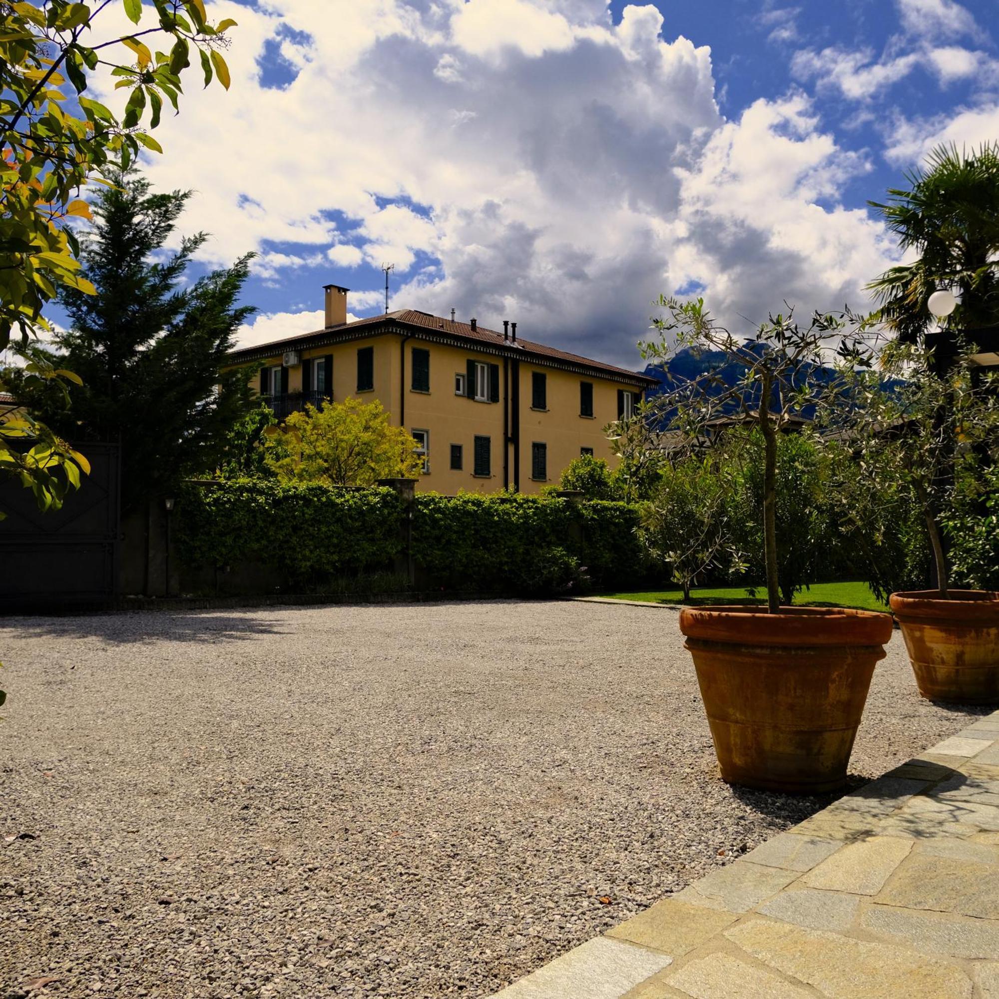 Residenza Laurum B&B Mandello del Lario Exterior foto